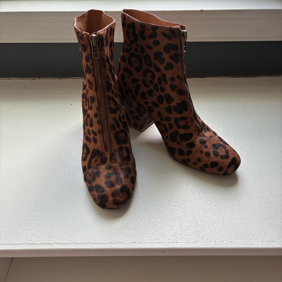 Madewell Leopard Print Ankle Boots - Picture 9 of 9
